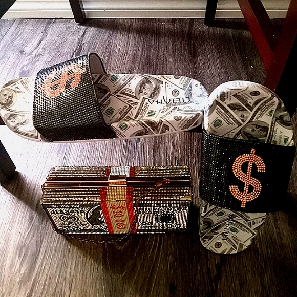 Cute Money Sign Slides - Picture 2 of 4